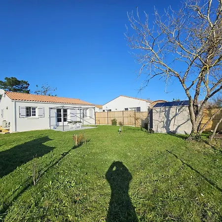 Maison Neuve 3 Etoiles Proche De La