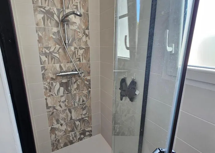 Сasa de vacaciones Maison Neuve 3 étoiles Proche De La *